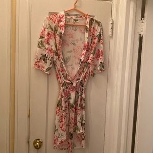 Women’s kimono style short robe